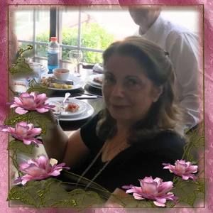 Meet your Posher, Elisa